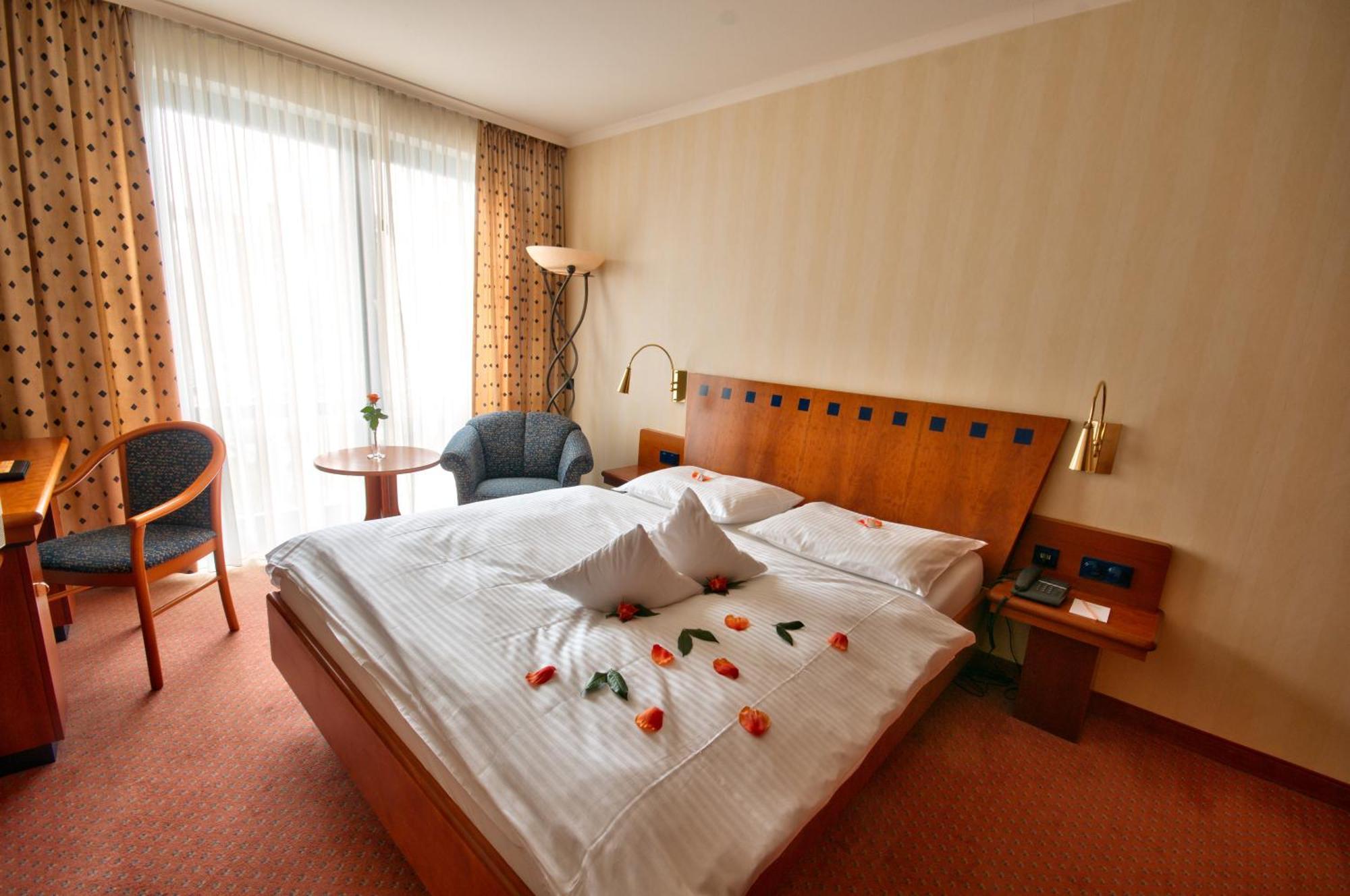 Vital Hotel Westfalen Therme Wellness Resort & Spa Bad Lippspringe Kültér fotó